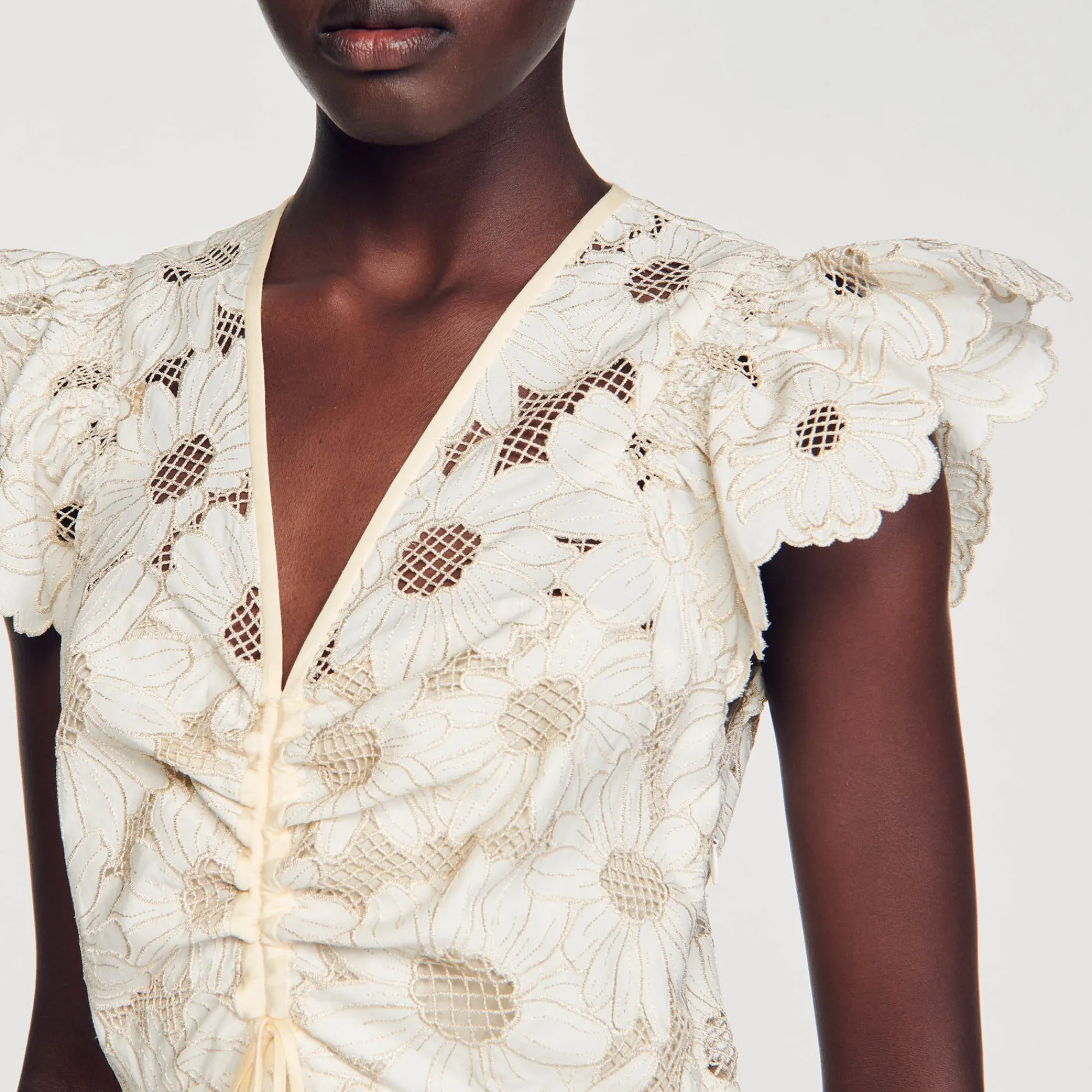 Mulheres Sandro Paris Vestido Curto Guipura Com Margaridas